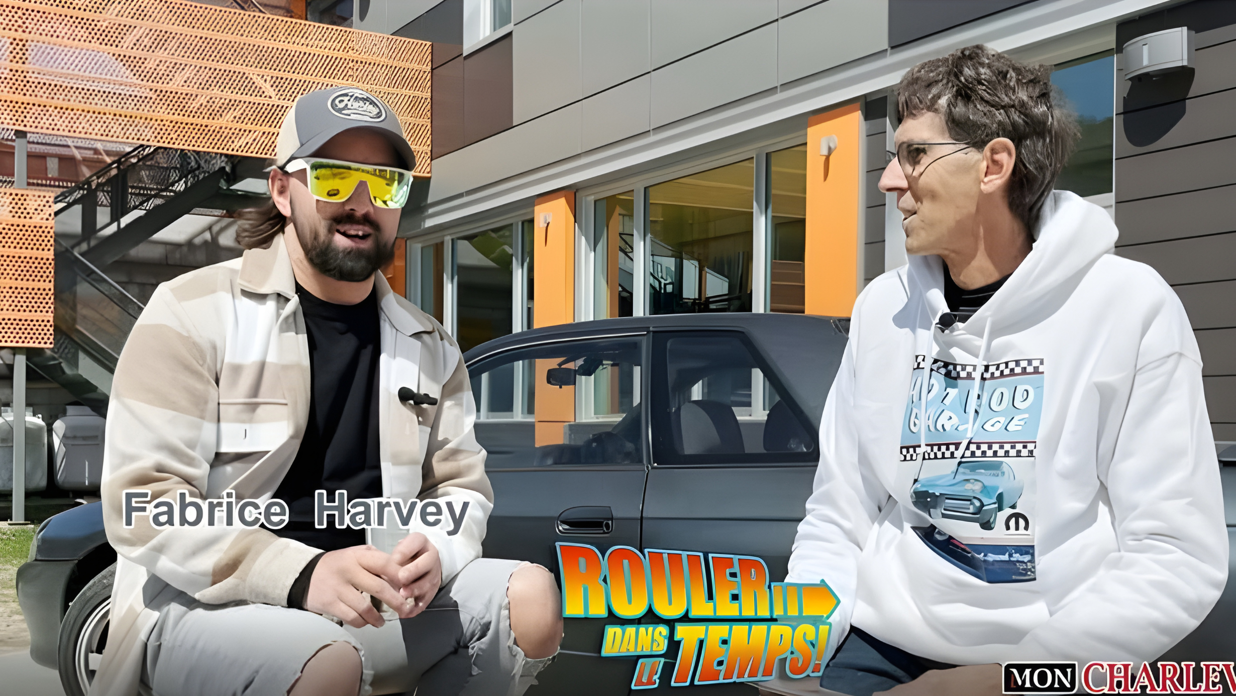 Vêtement Haut de gamme personnalisé pour l'émission Rouler dans le Temps.